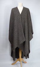 Load image into Gallery viewer, Handwoven Designer Cape