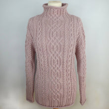 Load image into Gallery viewer, Soft Merino Wool Cable Knit Sweater