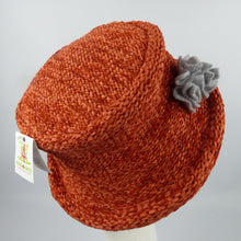 Load image into Gallery viewer, Velvet Chenille Brimmed Hat (H161)
