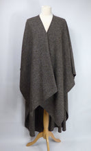 Load image into Gallery viewer, Handwoven Designer Cape
